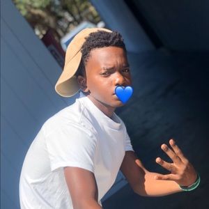 Meet your Posher, Carlens💙